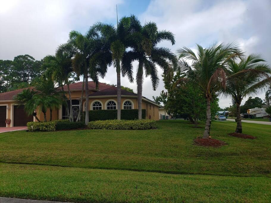 Charming Vacation Home In Port St Lucie. Port St. Lucie 외부 사진
