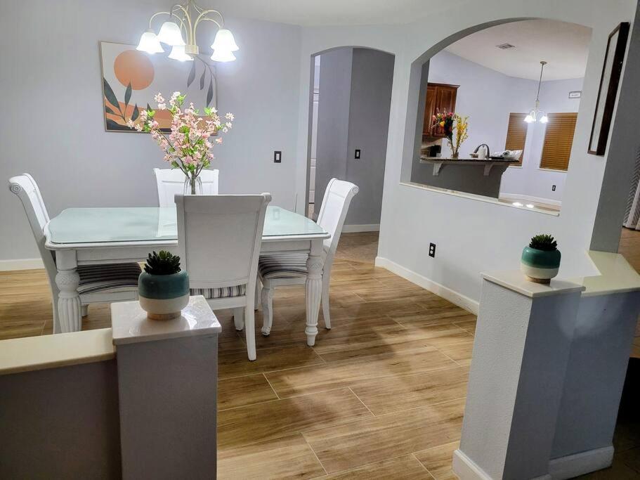 Charming Vacation Home In Port St Lucie. Port St. Lucie 외부 사진